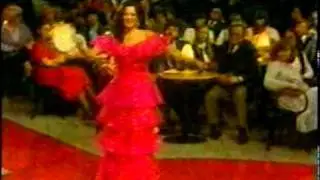 Funiculi- Funicula  - ANNA MOFFO (and-yes - high F !)
