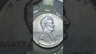 #coinerrordamage Penny 2005 D extra dot die chips