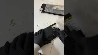 Солнцезащитный козырек своими руками | Как снять наклейку с подушки безопасности с солнцезащитного козырька #bmw #шорты #сделай сам