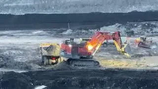Bucket fill factor From hitachi Ex 2600 working on coal mine Night shift ~ miningstory