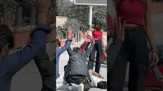 Akela samjha kya?🤬🙌 || desi desi na bolya kar chori re ft. Vicky kajla || #shorts #viral #foryou