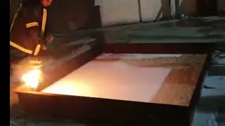 Foam sealibility and burnback resistance test UL 162 part -8