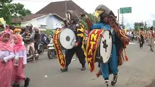 MERIAH !!! Kirab Wisuda TPQ Baitul Mukminin Kuripan  - Drumband BINTARA & Gita Buana