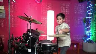 Luis Eduardo Jimenez - Seven Nation Army - Batería