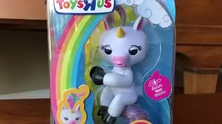 Fingerlings Gigi Baby Unicorn Unboxing Testing WowWee Toys Interactive Toy