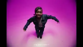 Ma&iuml;na - C'est quoi l'amour (Visualizer)