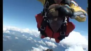 Skydiving in Lake Taupo, New Zealand!