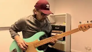 Fender Precision Bass Vintera 50 Blues Duett (1 min no talking)