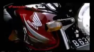 Iklan Motor Honda Mega Pro (Edisi Helikopter)
