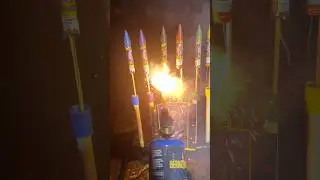 Fireworks | Rocket | Wolf Pack | Phantom Rockets (Little Bangers) #fireworks #shorts