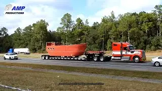 Truckspotting Red Kenworth W900I Boat White Peterbilt 11424