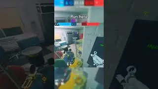 Insane bank angle #rainbowsixsiege #gaming