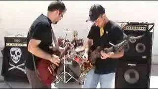 KARIH-KATURA Tus besos ya no los quiero