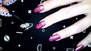 Simple Stipes Nail Art