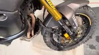Yamaha Super Tenere 1200 setting the front sag