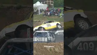 Saisonstart in Hofkirchen! Der Boden bebt und ein Allrad fliegt 🔥#stockcar #car #motorsport #action