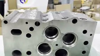 6245-11-1111 Part Construction Machinery spare parts Excavator Cylinder head 6245-11-1111 6245111111