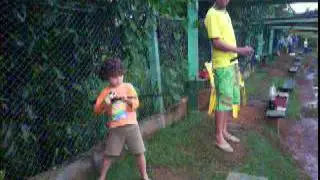 caue pescando.MOV