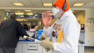 LOONEY TUNES CONSPIRACIST Says The Post Office Is Not PUBLIC Its PRIVATE Stop Your Conversation NOW!