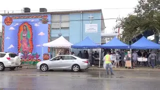 Catholic Charities distributes hundreds of Thanksgiving dinners on West Side