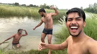 Nadi Mei Nahane Aaa Gye 😍 