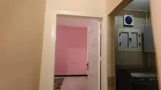 شقه باب البحر الدور الثالث غرفتين وصاله ومطبخ وحمام 