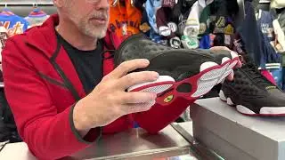 Nike Air Jordan 13 Playoffs в Street Gear &mdash; Хемпстед, Нью-Йорк