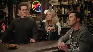 It's Always Sunny in Philadelphia - The gang offers a round of drinks to the Abbott Elementary staff