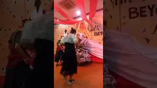 Asian attire fashion show, all of them is my sister's in church... RS activities.