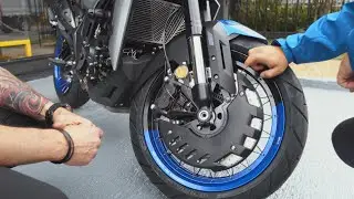 Extraño Accesorio en esta NUEVA Moto 😳 -  🚨Tampoco se la ROBAN👮‍♂️