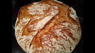 PAN CASERO HOGAZA CRUJIENTE Y MIGA SUAVE CON 4 INGREDIENTES