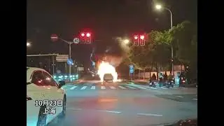 Li Auto Mega загорелся на ходу &ndash; пассажиры едва успели выйти