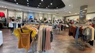 Q Store Tour