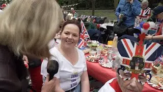 Celebrations continue in Britain with street parties | Coronation celebrations