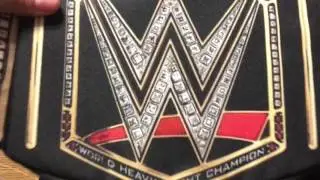 Schlub Unboxes:  WWE Slam Crate #3