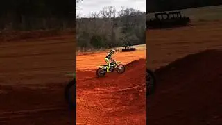 Austin Forkner WHOOPS on Triumph 450 #supercross 😳 🔥