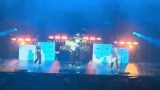Bush- Quicksand Live @ Mohegan Sun Arena, Uncasville, CT 12/14/25
