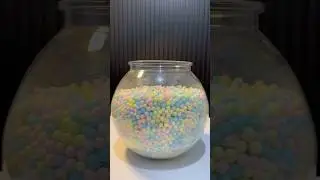 What&rsquo;s inside the bubbles? #BubbleReveal #shorts #satisfying #oddlysatisfying #minitoys