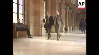 France - Kelly Fisher meets French judge