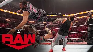 The Street Profits и R-Truth против семей Усо и Омо: Raw, 11 июля 2022 г.
