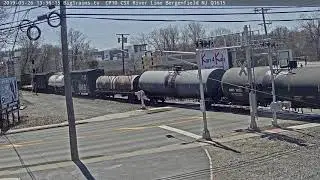 3- 26-2019 13:35 sb green trash, mix CSX 5365, 69 Q439