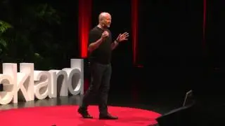 Рецепты развития: Роберт Оливер на TEDxAuckland