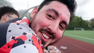 ER SPIELT IMMER FÜRS TEAM