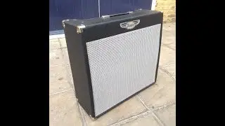 Traynor YCV80 6L6 guitar tube amplifier with Fender USA stratocaster