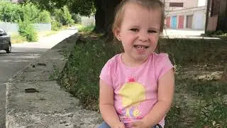 Полина & Алиса на Самокатах Micro Maxi