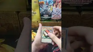 Un poco de Amanecer Majestuoso #tcg #yugioh #yugiohtiktok #pack #cartas #shorts  #dawnofmajesty