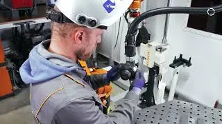 KUKA ready2_pilot | Simpel programmeren als een cobot, maar met de kracht van een industriële robot