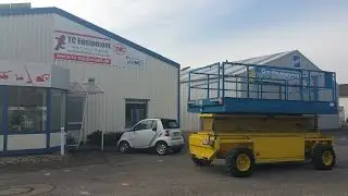 Holland lift q135 E24 Elektro Scherenb&uuml;hne Arbeitsb&uuml;hne scissorlift