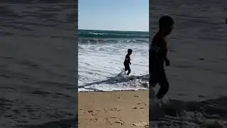Having fun at the beach 🏖 when you get wet 🌊#Portugal#kids at beach 🏝