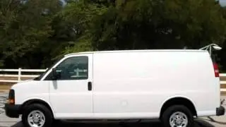 2009 Chevrolet Express Cargo Van RWD 2500 135